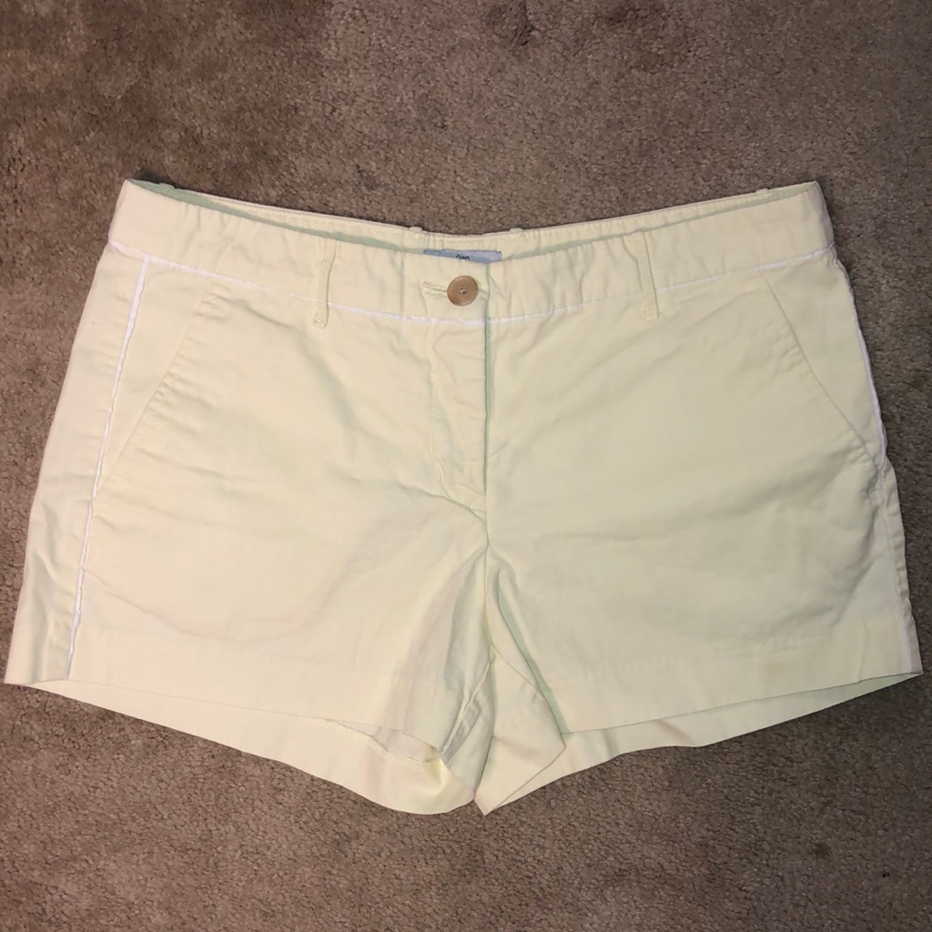 Gap Solid Light Yellow Shorts